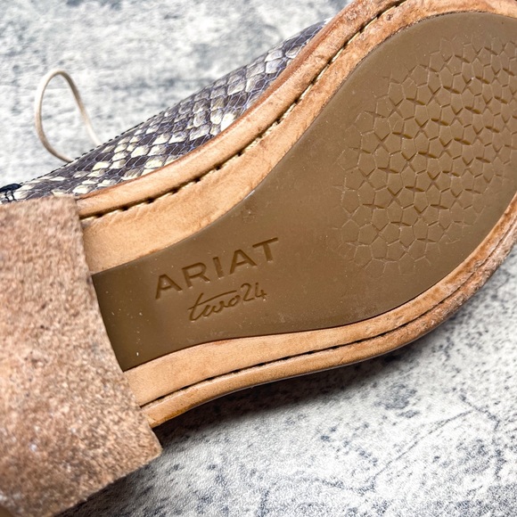 Ariat Two24 snake print Austen oxford flats, size 6 - Picture 5 of 10